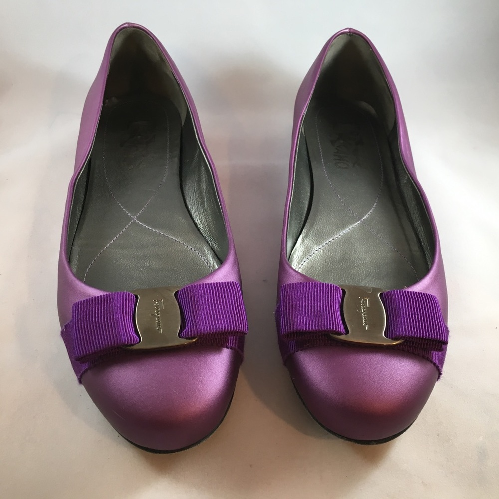 Ferragamo pumps